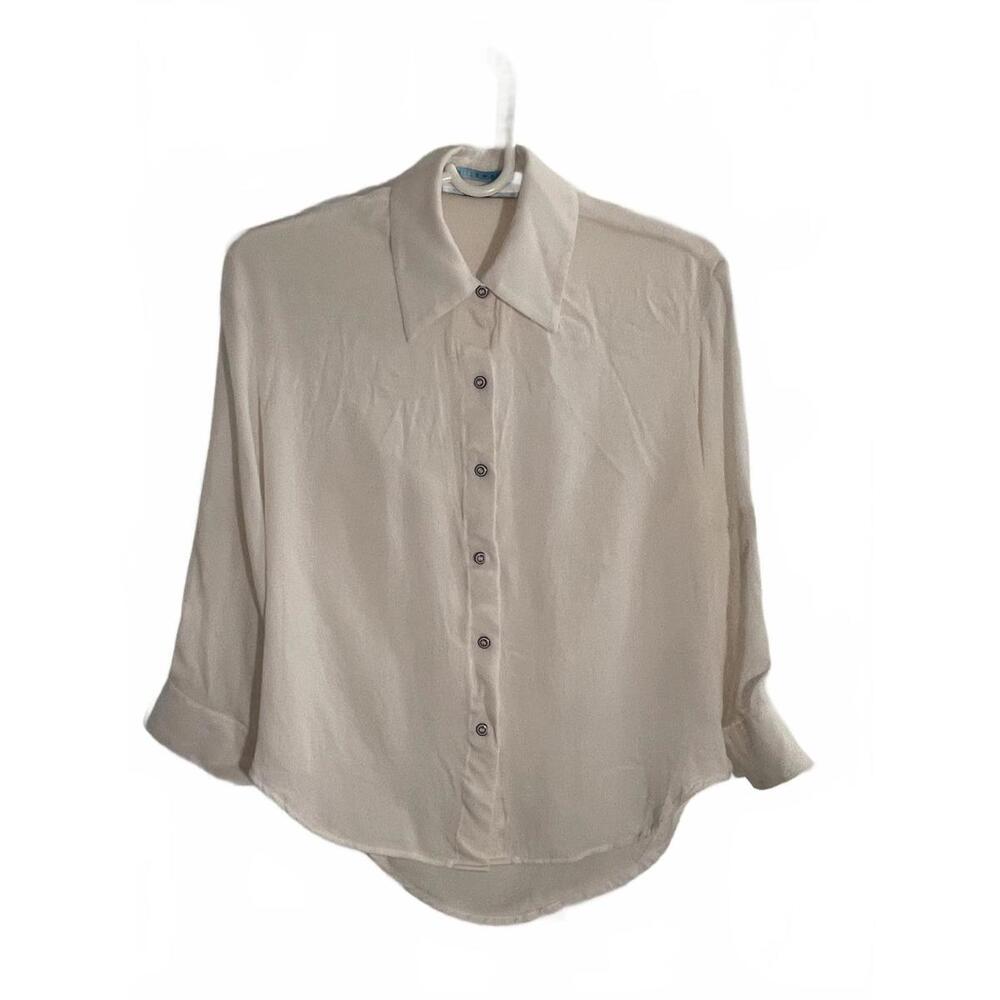 Chic Alice + Olivia Cream Button-Up Shirt